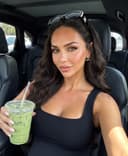 mika_veronika111's avatar